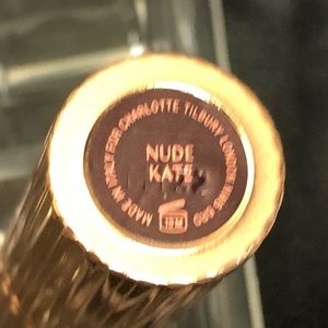Charlotte Tilbury Lipstick Color: Nude Kate